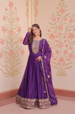 Amavi D No 9273 Star Georgette Gown with Zari And Cotton Inner Wholesale Ethnic Wear readymade suit catalogs