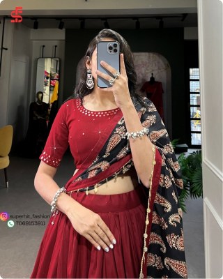 Celebrate New Collection Navratri style lovely printed cotton lehenga choli With Purse  Wholesale lehenga choli