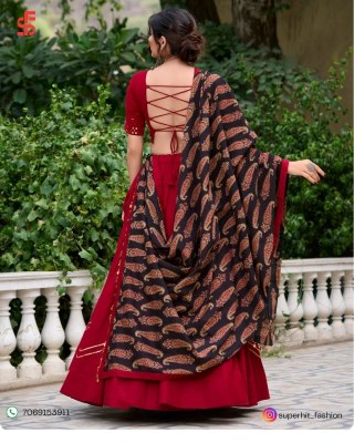Celebrate New Collection Navratri style lovely printed cotton lehenga choli With Purse  Wholesale lehenga choli