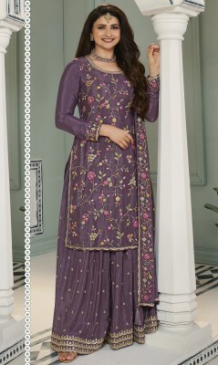 Kuleesh by Avanti hitlist multi thread embroidered pakisatani suit catalogue at low rate pakistani suit catalogs