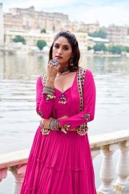 Navratri Collection 1662 Rajudi Lehenga Choli Pure Rayon with Original Mirror Gamthi Work And Cowrie Lace Stitched Rayon Lehenga Choli Wholesale Single