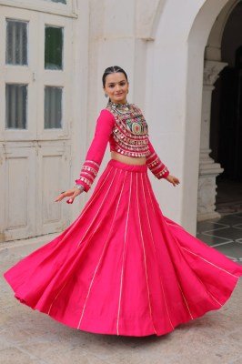 Navratri Royal Touch 7145 Lehenga Choli Gota-Patti Border And Kutchi Gamthi Embroidered Blouse Roman Fabric with Embroidery And Mirror Work Wholesale Single