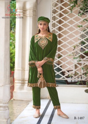 R 1487 by shree fab lunch velvet Kashmiri tilla kurta with payjama catalogue at affordable rate kurta pajama